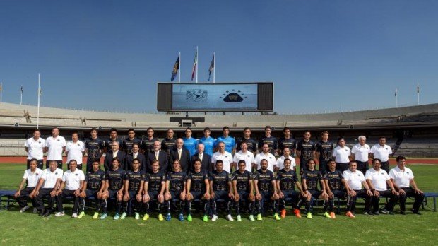 Pumas en la foto oficial.